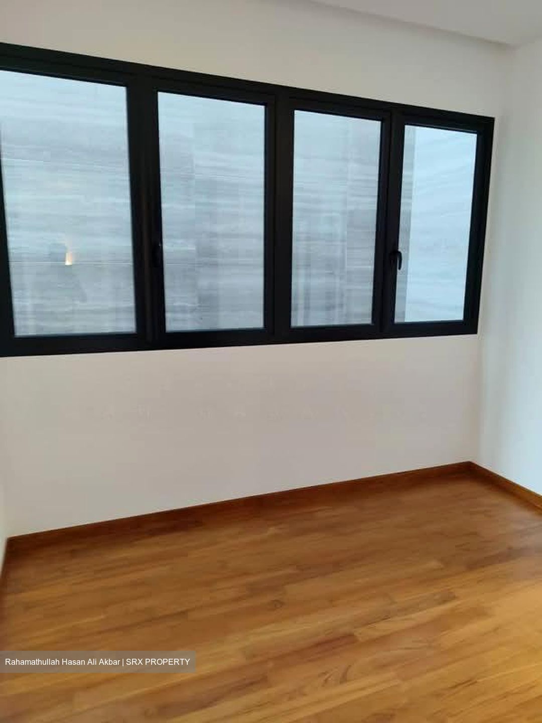 Sembawang Straits Estate (D27), Terrace #575262521